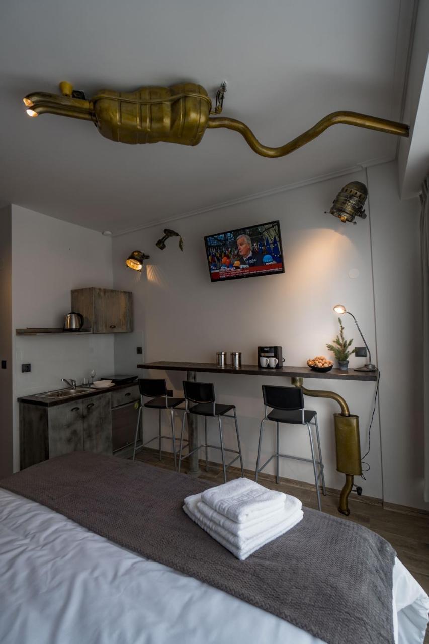 Apartment Graffitisuites#garage *
